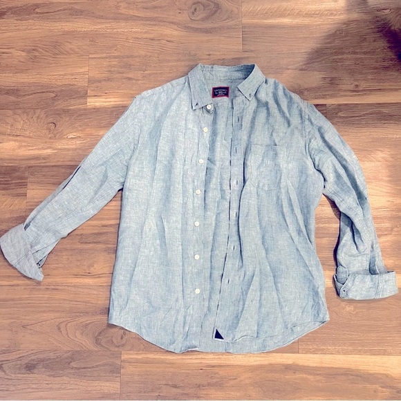 UNTUCKit Men’s 100% Linen Small Slim Fit Button Up Shirt - Picture 2 of 8